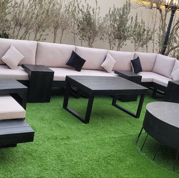 U Design Chair & Premium Coffee Table Set